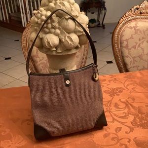 The SAK Handbag. Gently Used.